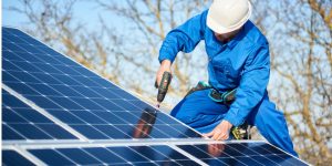 Installation Maintenance Panneaux Solaires Photovoltaïques à Urdens